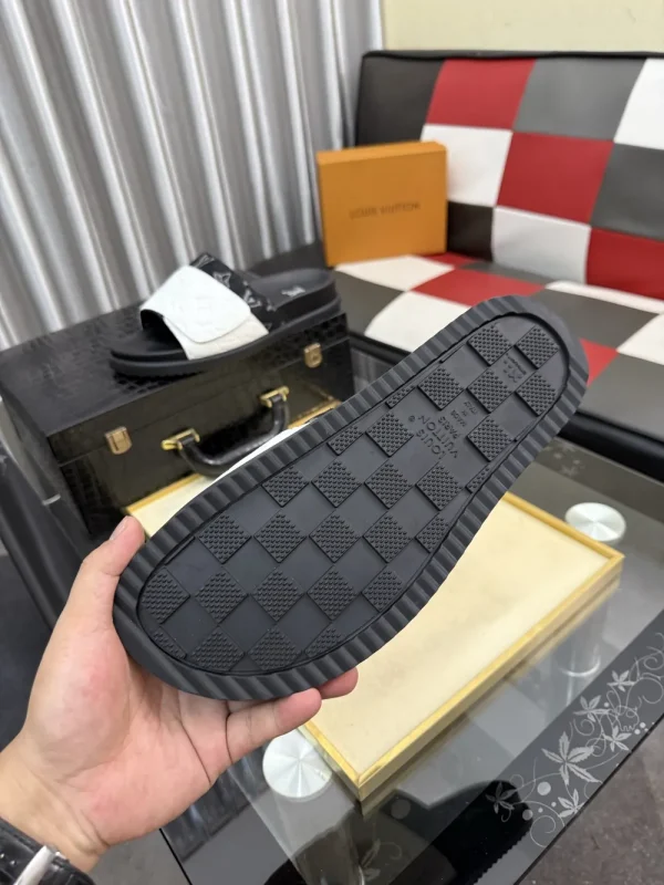 Louis Vuitton Miami Mules - High-End Cowhide Slide
