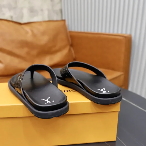 Louis Vuitton Mirabeau Thong Men's Leather Sandal