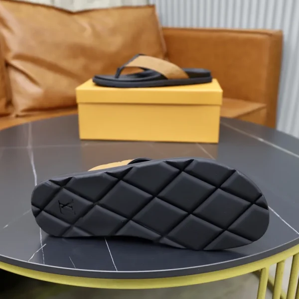 Louis Vuitton Mirabeau Thong Men's Sandal - Summer Essential