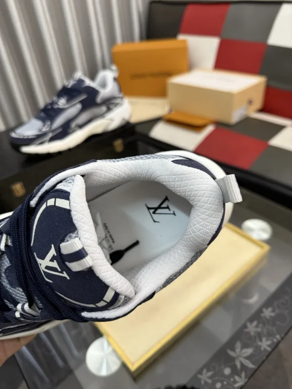 Louis Vuitton Tatic Runner Silk Cowhide Sneaker