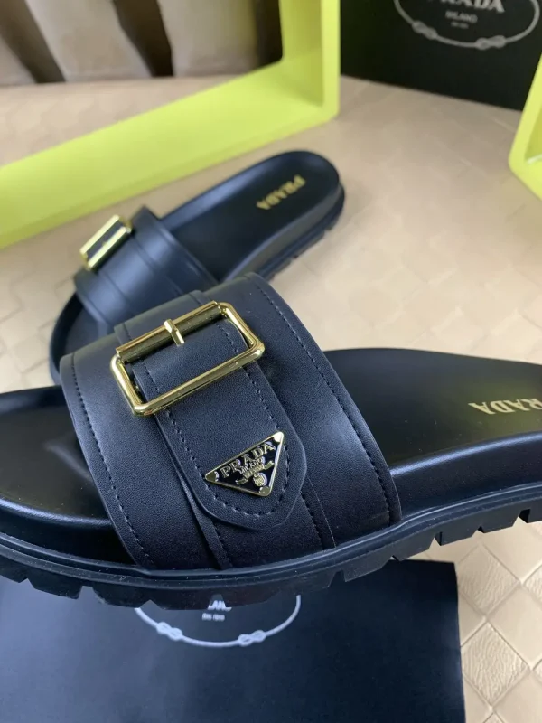 Luxearchive Prada Leather Buckle Slide