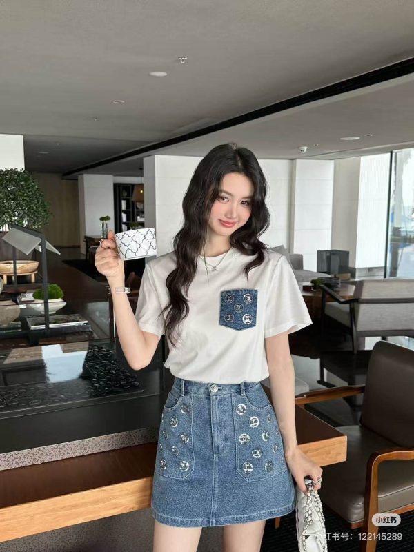 Louis Vuitton Signature Pocket T-Shirt- White