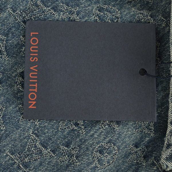 Louis Vuitton short-sleeved denim workwear shirt- blue (5) Louis Vuitton short-sleeved denim workwear shirt- blue