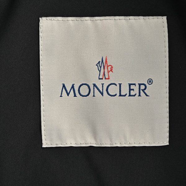 Moncler Grimpeurs Hooded Jacket- Black
