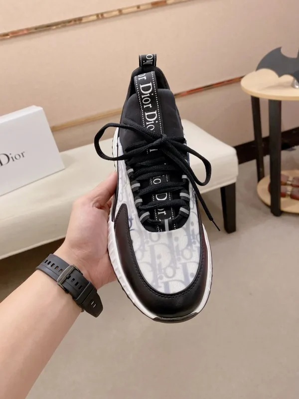 Dior B25 Runner Men's Black Suede Sneaker