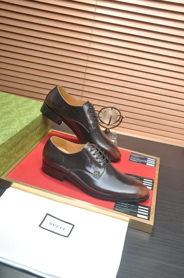 Gucci Men's Black Leather Derby with Cowhide Lining