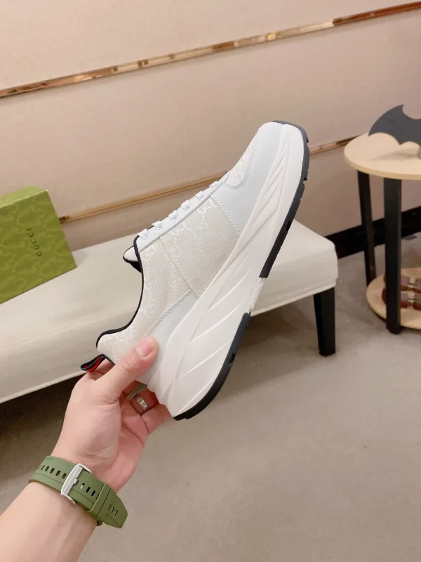 Gucci Run Men's White Leather Sneaker - Original Cowhide