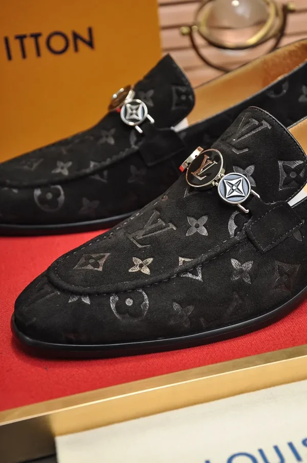 Louis Vuitton Major Loafer Men's Black Leather