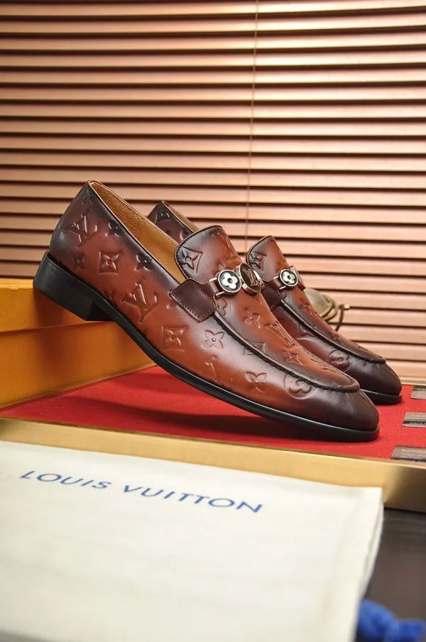 Louis Vuitton Men's Major Loafer Brown Leather