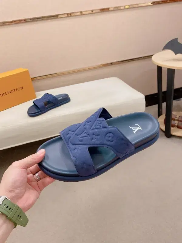 louis-vuitton-oasis-mule-black-leather-slide-side-view-3 Louis Vuitton Oasis Mule Black Leather Slide - Comfort Redef