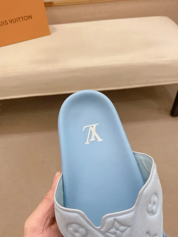 louis-vuitton-oasis-mule-mens-blue-slide-inside-view Louis Vuitton Oasis Mule Men's Blue Leather Slide