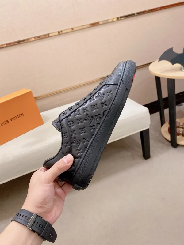 Louis Vuitton Rivoli Men's Black Leather Sneakers