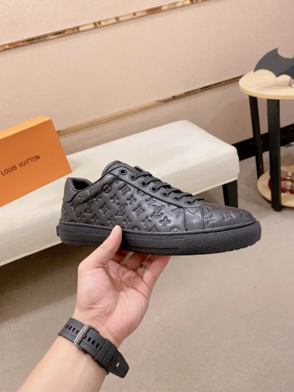 Louis Vuitton Rivoli Men's Black Leather Sneakers