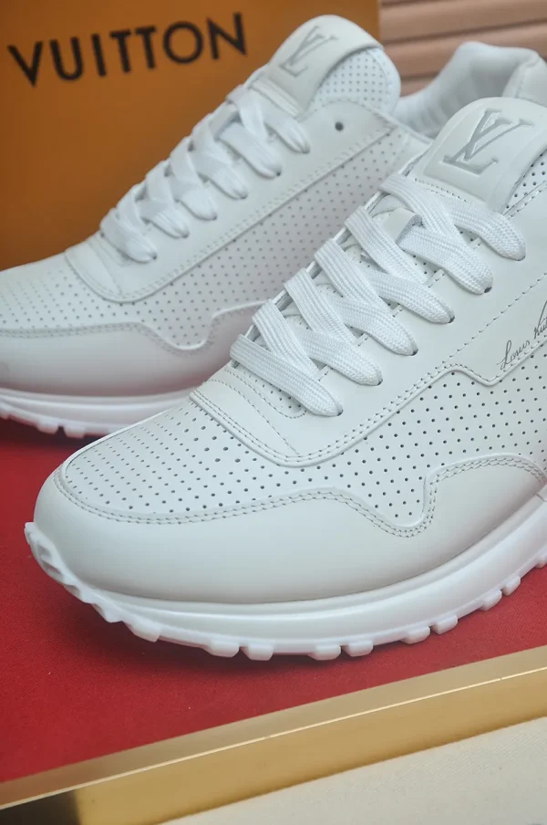 Louis Vuitton Men's White Leather Sneaker - Run Away