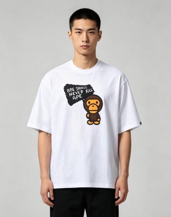 A BATHING APE® Baby Milo Graphic Relaxed Fit Tee- White