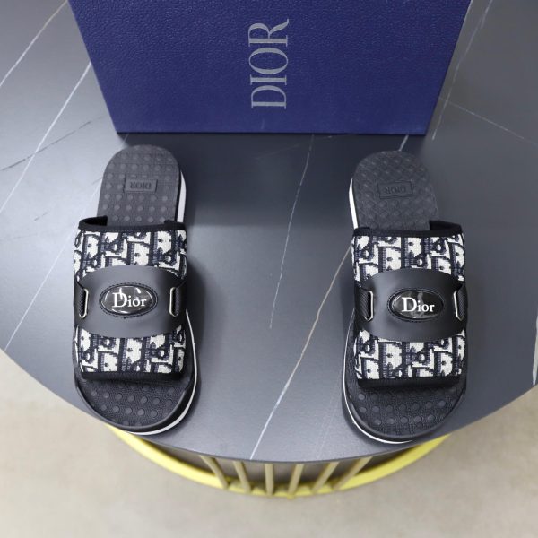 Dior Aqua Mule – Black & White Dior Oblique Jacquard Script Medallion