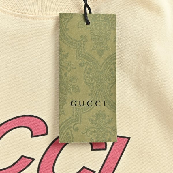 Gucci Black White Rabbit Phone Call Print T-Shirt- Beige
