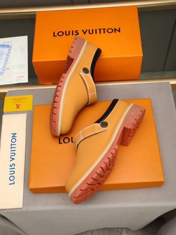 Louis Vuitton Embossed LV Lug-Sole Mule – Wheat & Gum