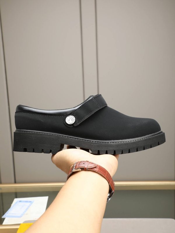Louis Vuitton Matte Suede Lug-Sole Mule – Triple Black