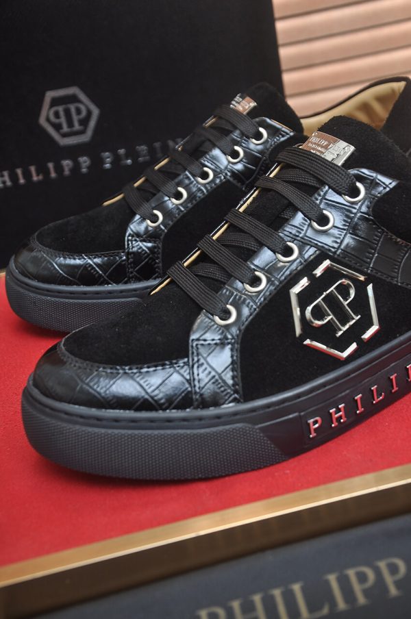 Philipp Croc-Embossed Hexagon Low-Top Sneaker – Black (3) Philipp Croc-Embossed Hexagon Low-Top Sneaker – Black