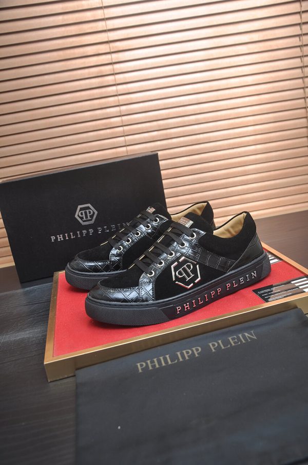 Philipp Croc-Embossed Hexagon Low-Top Sneaker – Black (7) Philipp Croc-Embossed Hexagon Low-Top Sneaker – Black