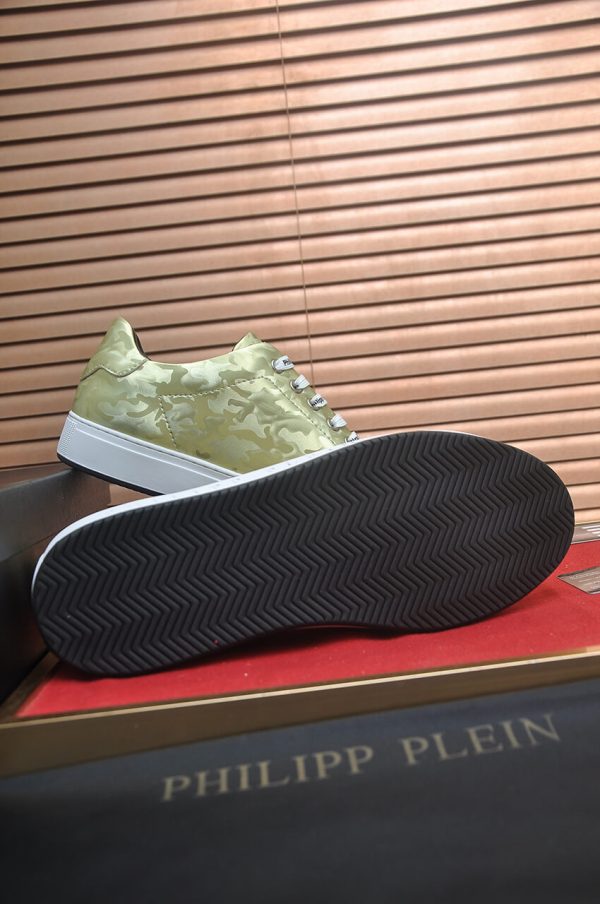 Philipp Plein Camouflage Hexagon Low-Top Sneaker – Olive Gold