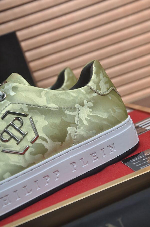 Philipp Plein Camouflage Hexagon Low-Top Sneaker – Olive Gold