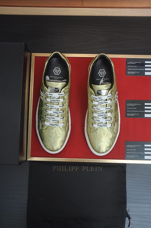 Philipp Plein Camouflage Hexagon Low-Top Sneaker – Olive Gold