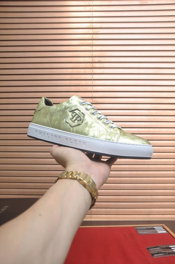 Philipp Plein Camouflage Hexagon Low-Top Sneaker – Olive Gold