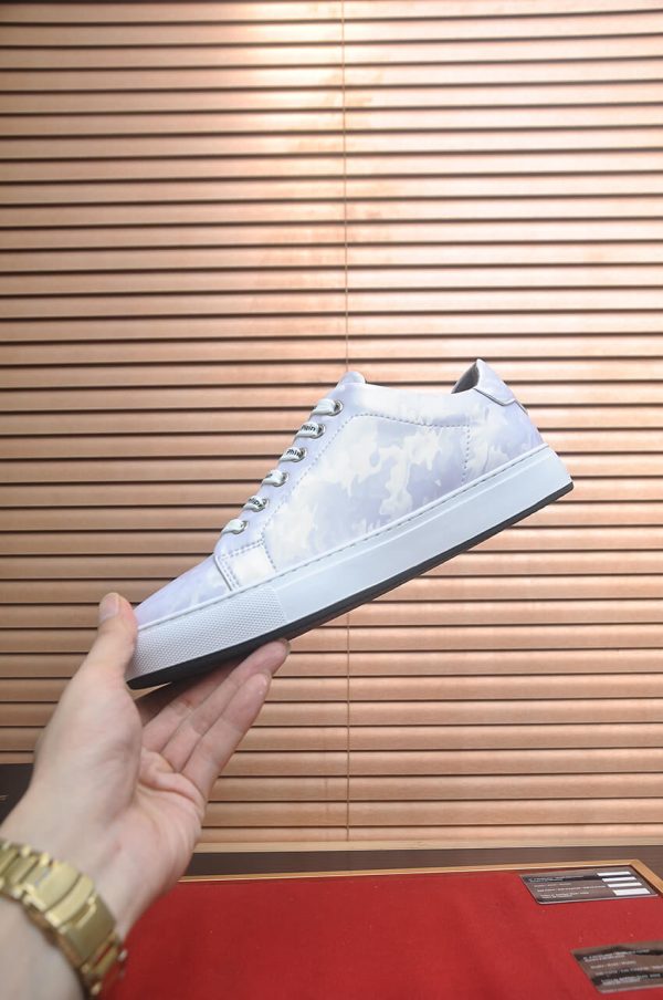 Philipp Plein Camouflage Hexagon Low-Top Sneaker – White & Light Grey