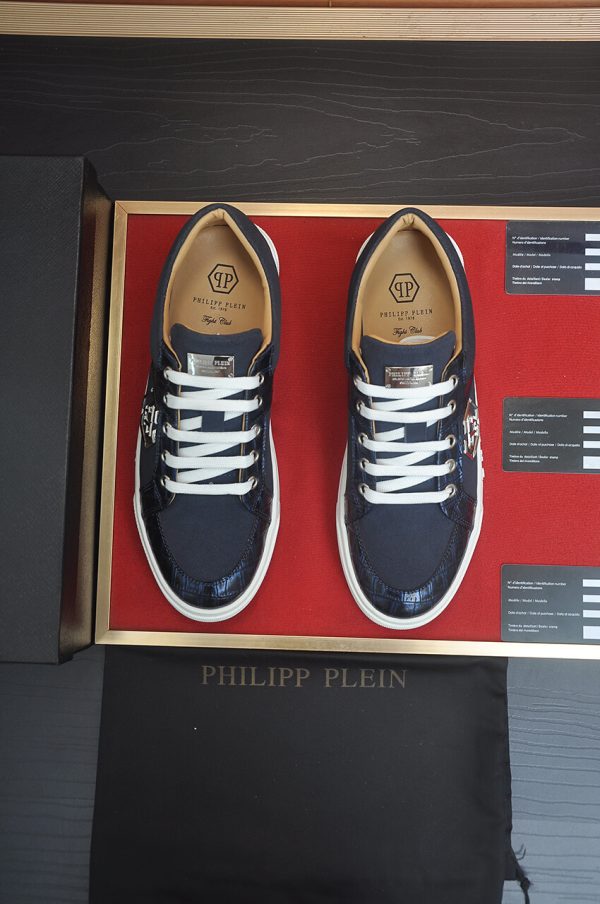 Philipp Plein Croc-Embossed Hexagon Low-Top Sneaker – Navy Blue