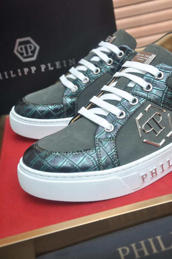 Philipp Plein Croc-Embossed Hexagon Low-Top Sneaker – Olive & Metallic Green