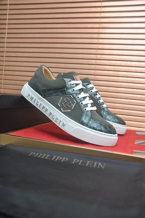 Philipp Plein Croc-Embossed Hexagon Low-Top Sneaker – Olive & Metallic Green