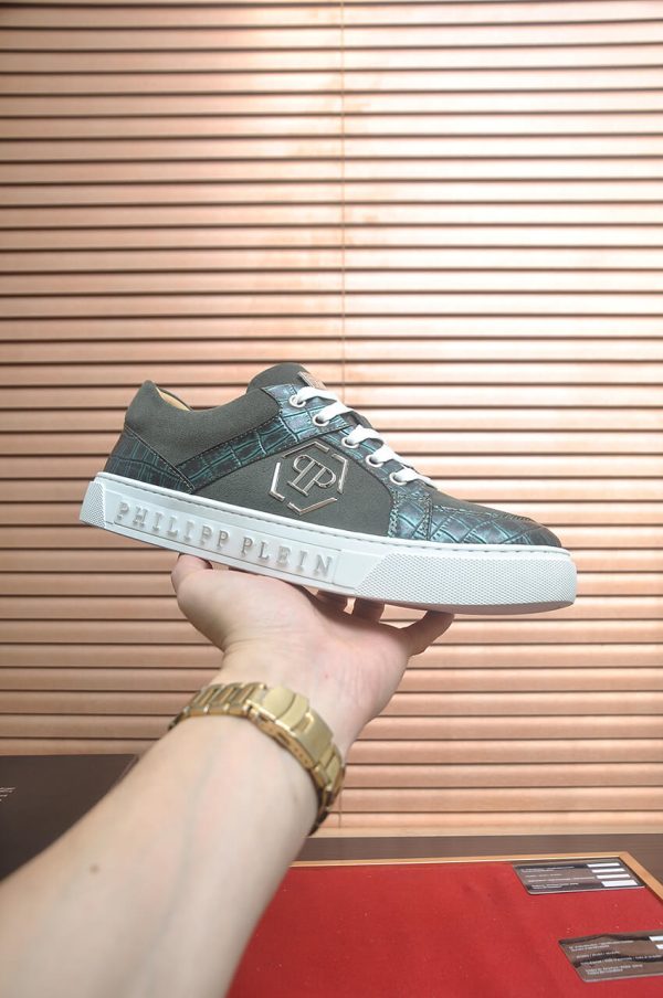 Philipp Plein Croc-Embossed Hexagon Low-Top Sneaker – Olive & Metallic Green