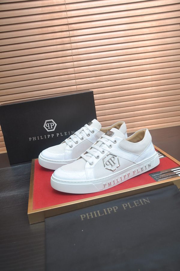Philipp Plein Croc-Embossed Hexagon Low-Top Sneaker – White