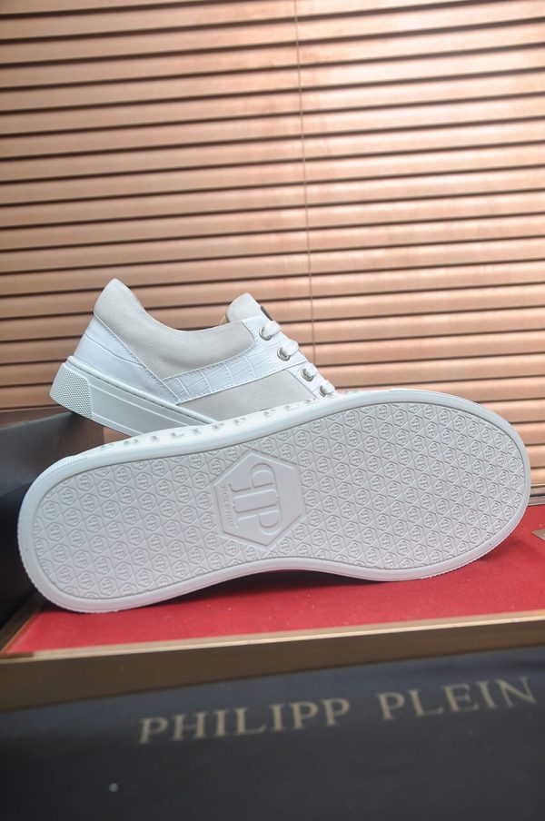 Philipp Plein Croc-Embossed Hexagon Low-Top Sneaker – White