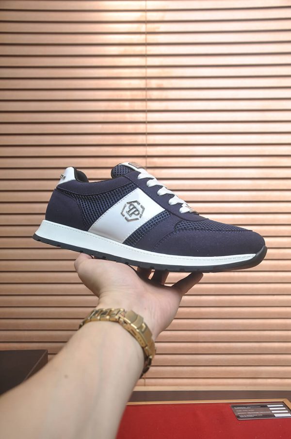 Philipp Plein Hexagon Runner Sneaker – Navy Blue & White