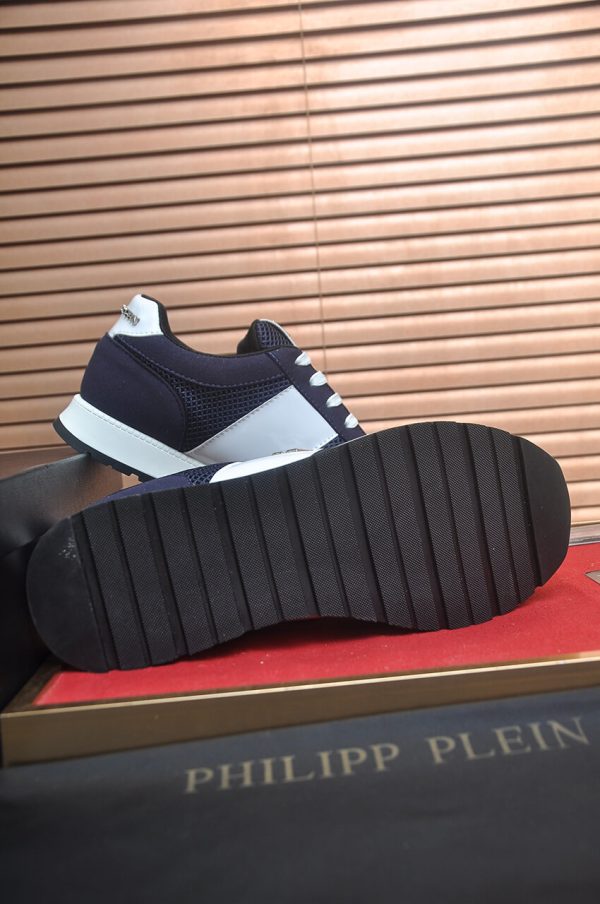 Philipp Plein Hexagon Runner Sneaker – Navy Blue & White