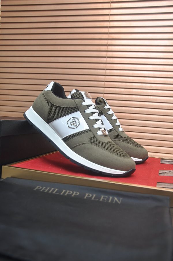 Philipp Plein Hexagon Runner Sneaker – Olive Green & White