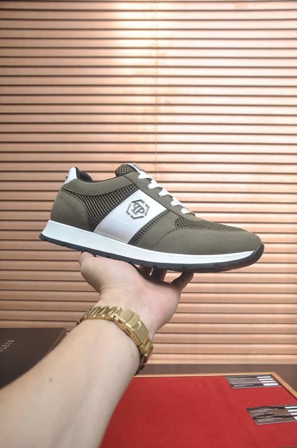 Philipp Plein Hexagon Runner Sneaker – Olive Green & White