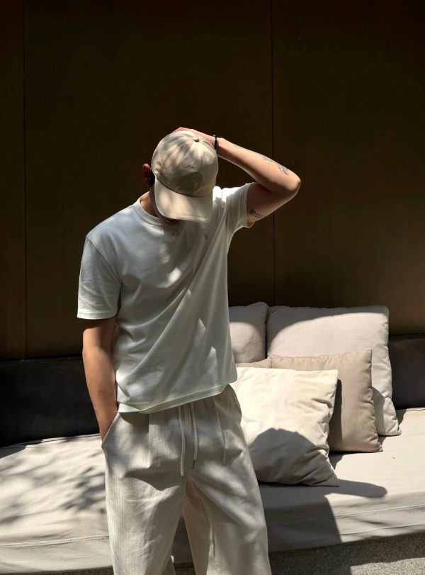 Polo Ralph Lauren Jersey Crewneck T-Shirt- Parchment Cream (2) Polo Ralph Lauren Jersey Crewneck T-Shirt- Parchment Cream