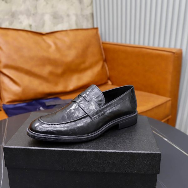 Prada Crinkled Leather Penny Loafers – Vintage Black