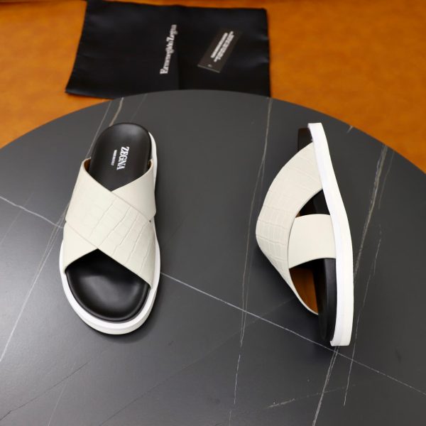 Zegna Pelletessuta Crisscross Sandals – Off-White & Black (9) Zegna Pelletessuta Crisscross Sandals – Off-White & Black