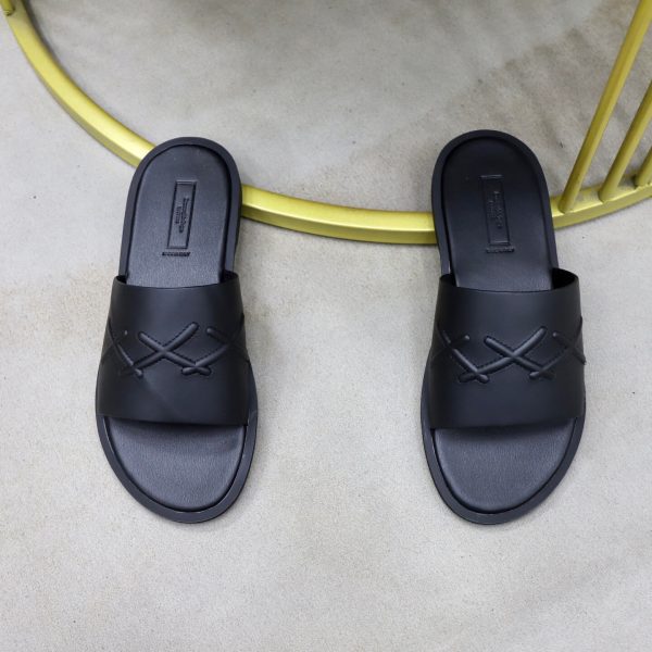 Zegna Signature Stitch Leather Slides – Black