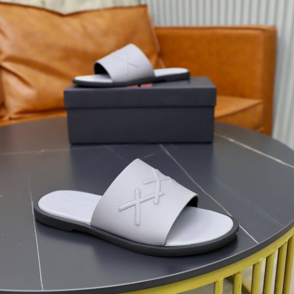 Zegna Signature Stitch Leather Slides – Light Grey