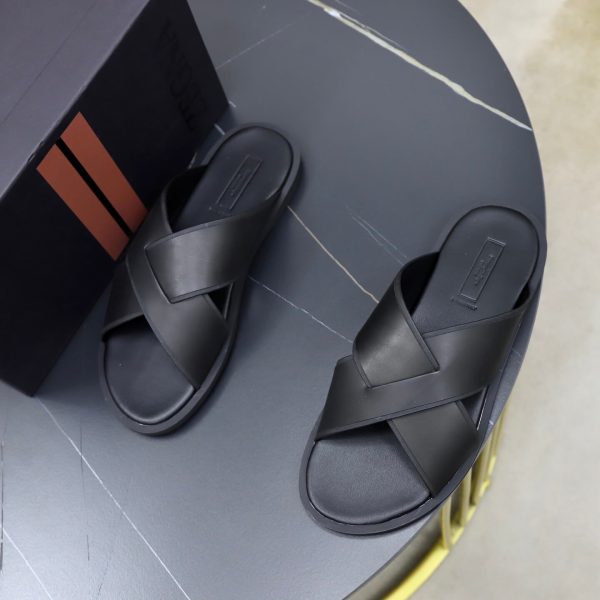 Zegna Smooth Leather Criss-Cross Sandals – Black