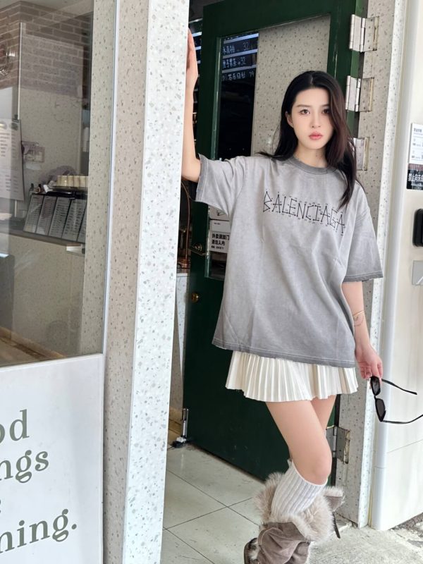 Balenciaga Connect The Dots T-Shirt- Light Grey (4) Balenciaga Connect The Dots T-Shirt- Light Grey