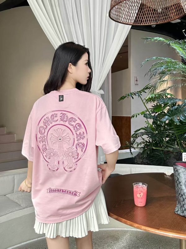 Chrome Hearts Horseshoe Logo Pocket T-Shirt- Pink