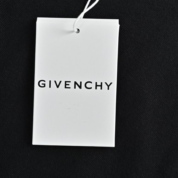Givenchy Logo Patch T-Shirt- Black (5) Givenchy Logo Patch T-Shirt- Black