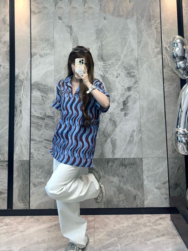 Gucci Waves Print Fabric Bowling Shirt-  light blue